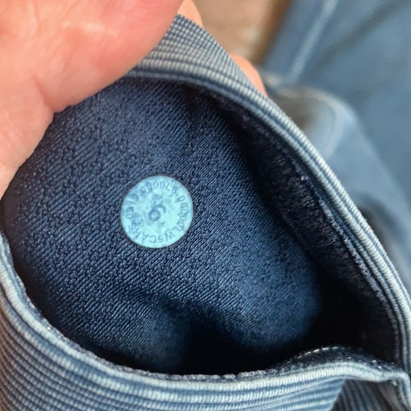 Lululemon Wunder Under HR Tight 28" Rib sz 6 - Picture 10 of 10